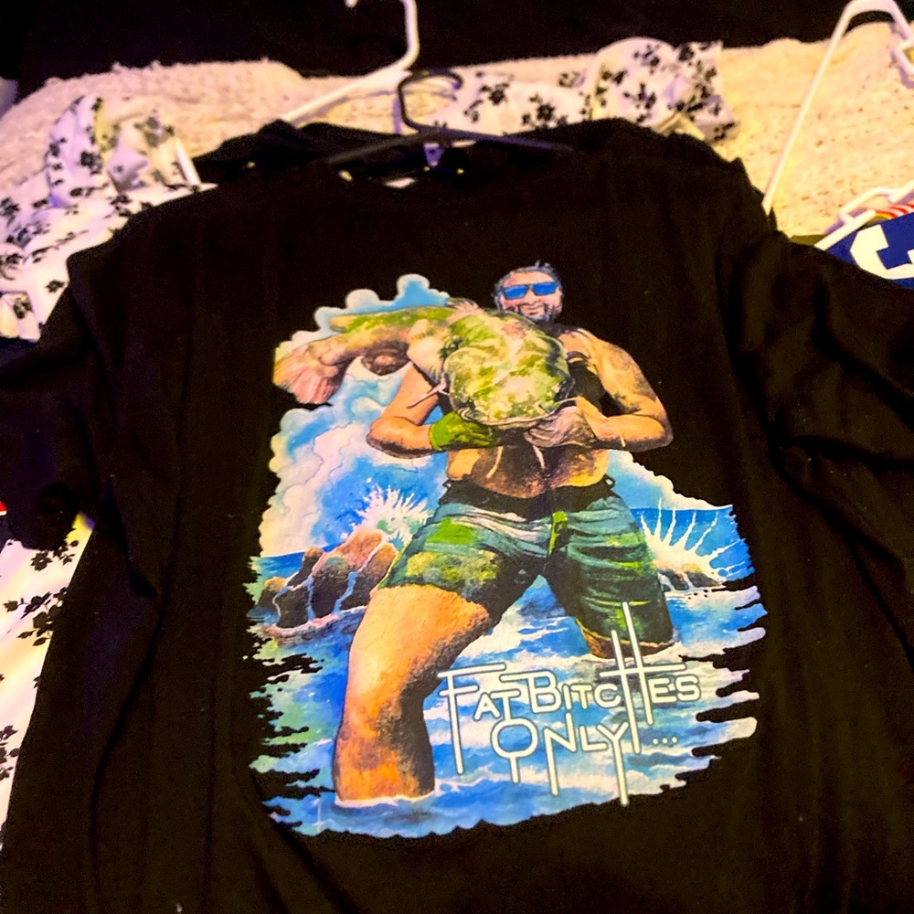 Koe wetzel t shirt